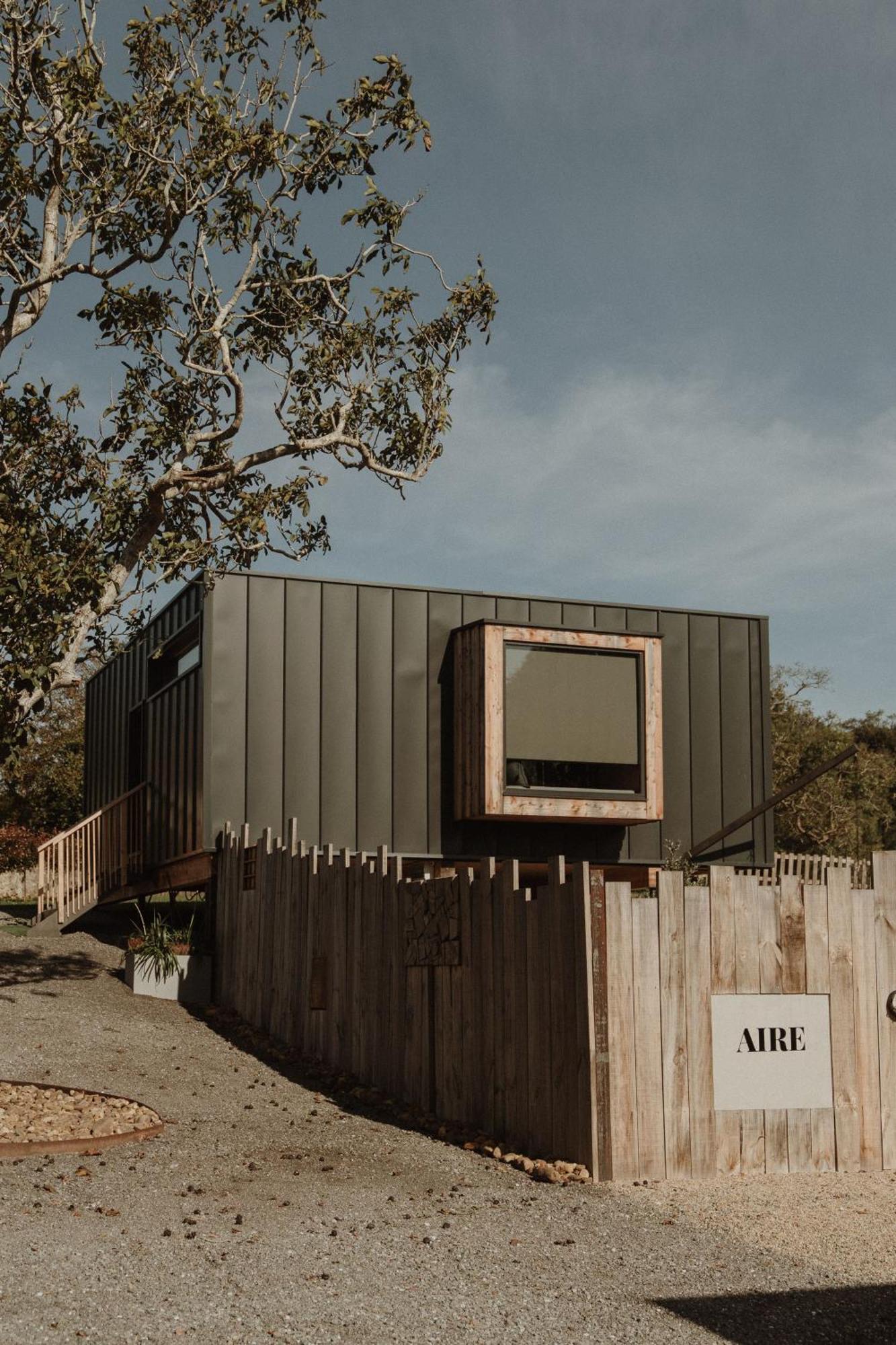 Vibe Luxury Cabins Arnuero Exteriör bild